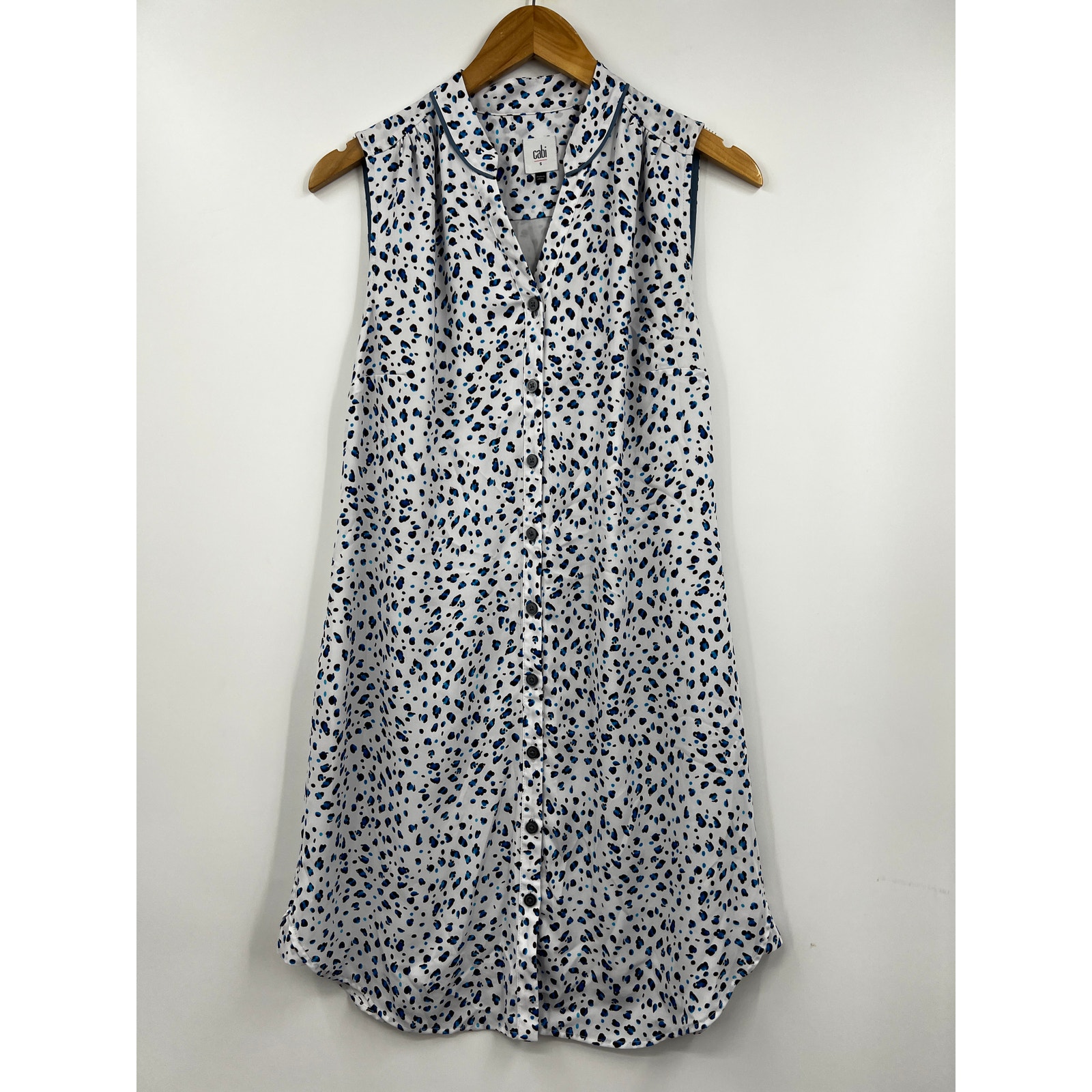 Cabi Dress 5233 Camilla White Blue Leopard Animal Print Sleeveless Shirt Size S